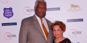 This article explores everything publicly oscar robertson wife known about Oscar Robertson's wife, including her background, family life..