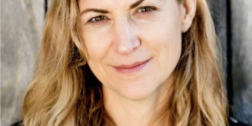 Unlike many people associated with the entertainment jennifer abbott astin industry, Jennifer Abbott Astin has stayed away from....
