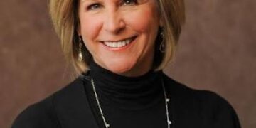 This article examines what is publicly known about notable professionals named Karen Still, explains why name ambiguity matters......