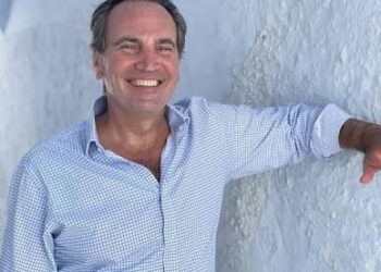 Unlike many celebrity children who pursue caleb goddard acting or television careers, Caleb has maintained a private lifestyle....